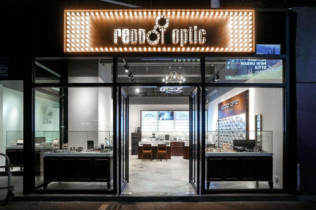 The Beacon Hotel Hong Kong Exterior photo